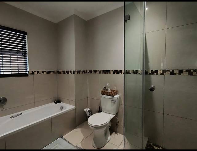 3 BEDROOM APARTMENT FOR SALE IN SHORTENS COUNTRY ESTATE
